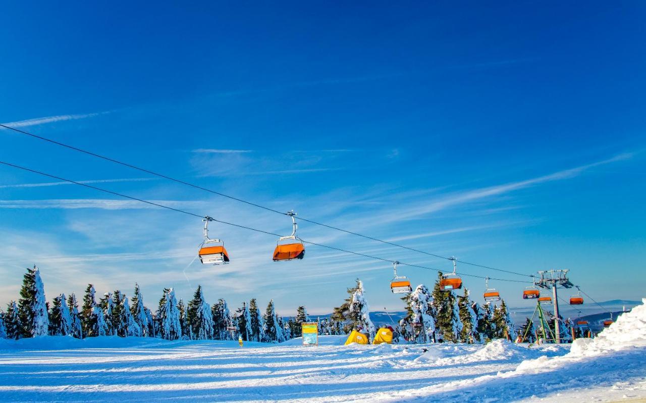 Ski Berg Klinovec Loučná pod Klínovcem Eksteriør bilde